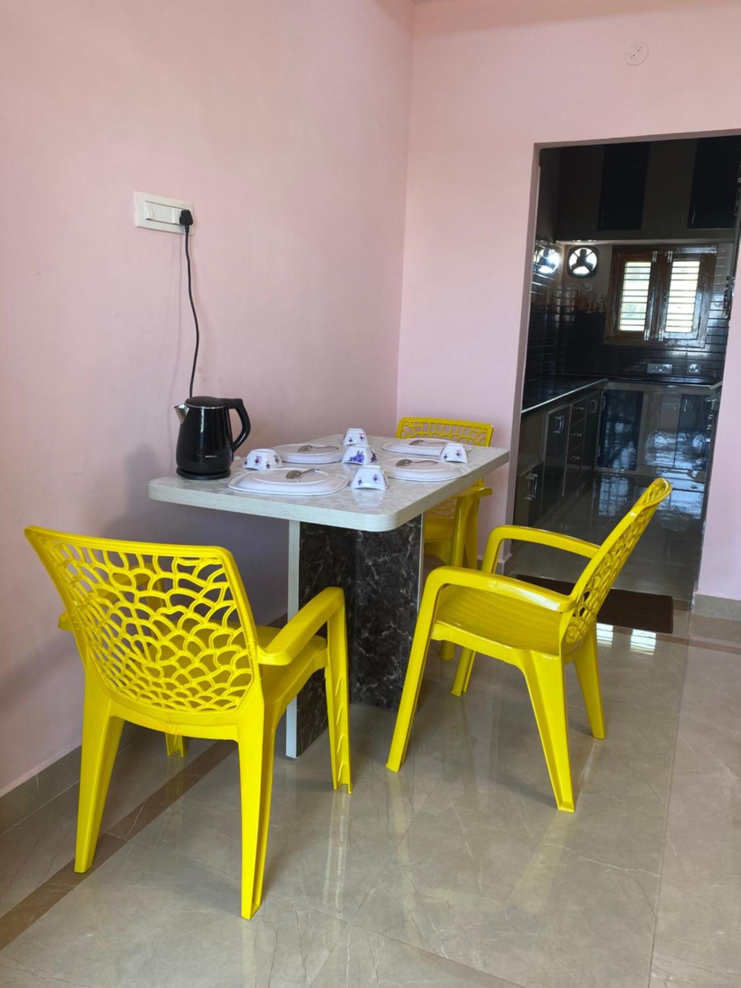 Athidi Luxury Home Stay Tirupati Eksteriør billede